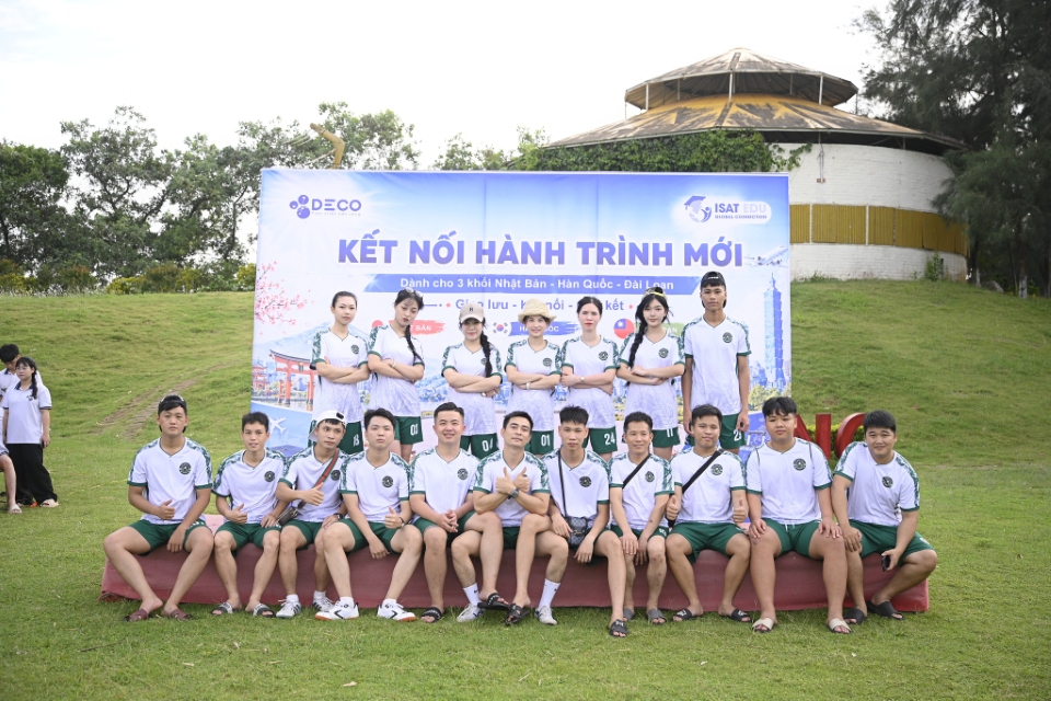 Chương trình dã ngoại "Kết Nối Hành Trình Mới"