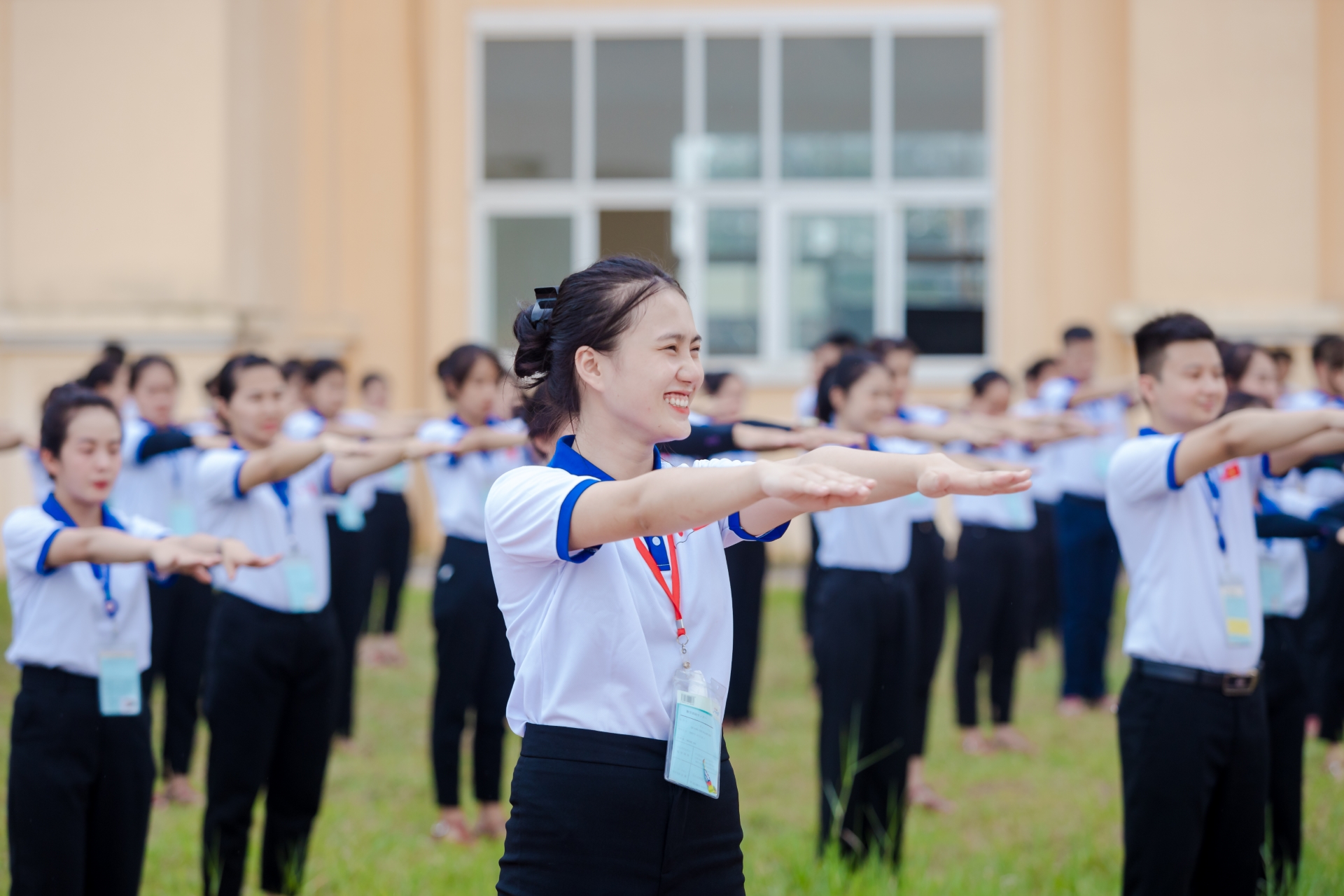 Tập thể dục buổi sáng