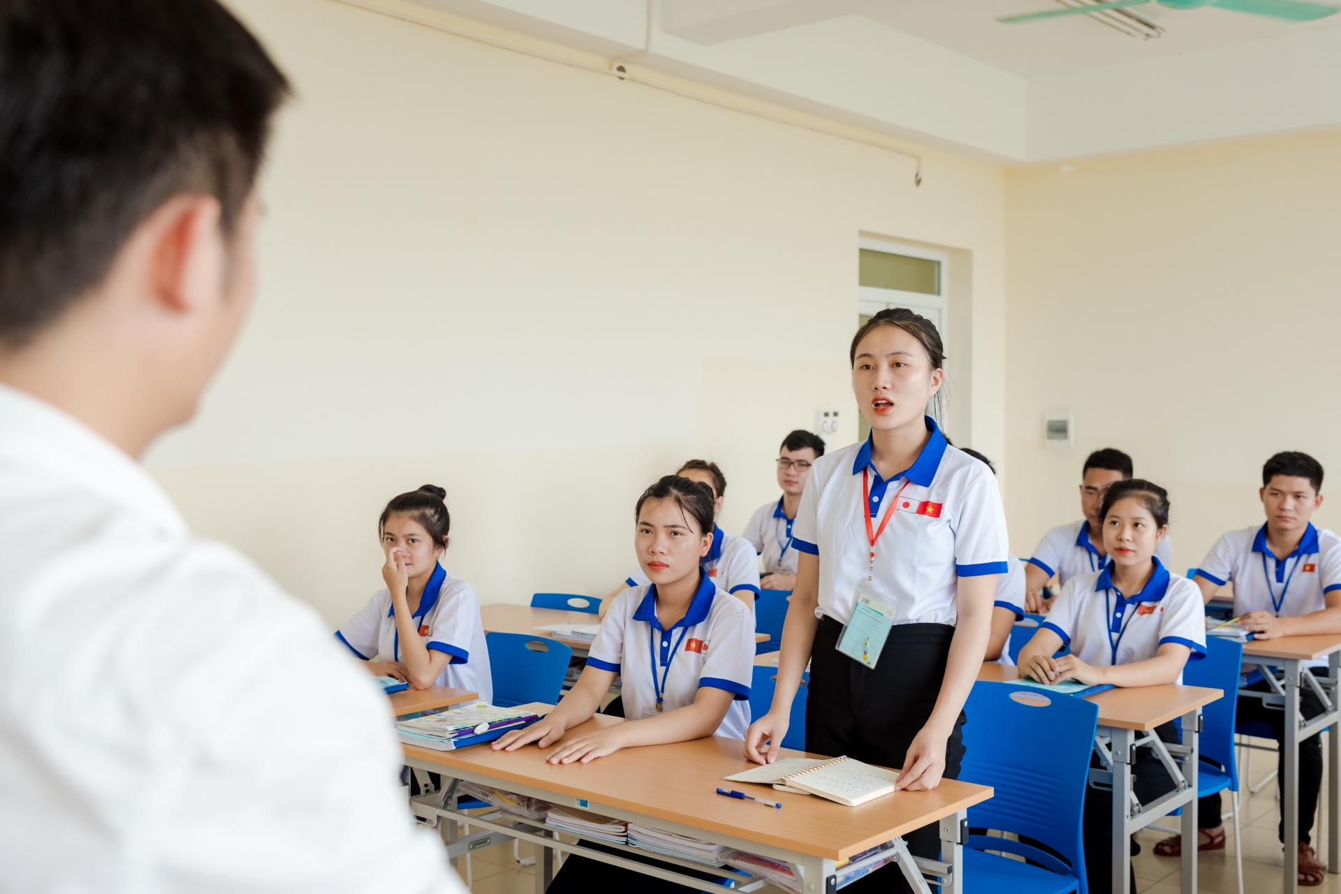 Học viên phát biểu, tham gia xây dựng bài