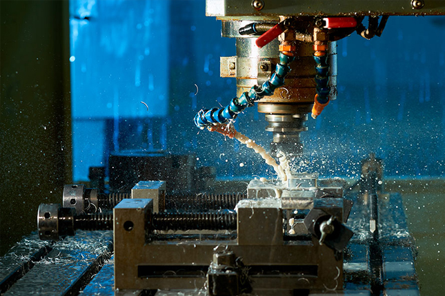 Tuyển 09 Nam sản xuất chế tạo kim loại làm việc tại Bình Đông, Đài Loan