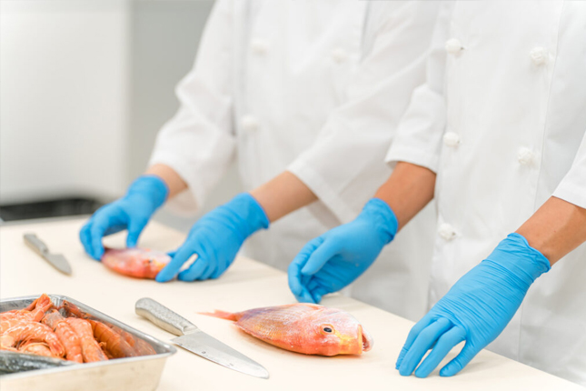 Đơn tuyển dụng 09 nữ chế biến thực phẩm thủy sản – đóng gói