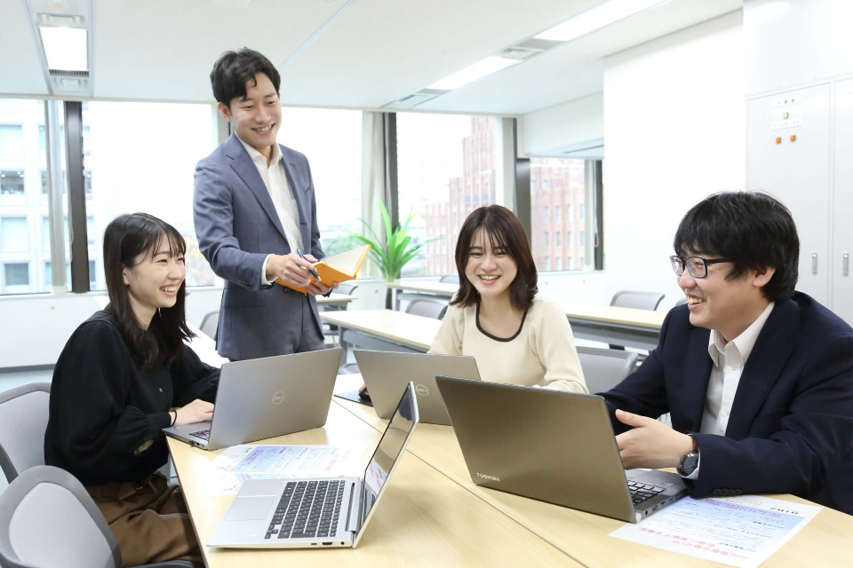 Đơn tuyển dụng 6 nam/nữ kỹ sư kinh tế làm việc tại Chiba - Futtsu Shi