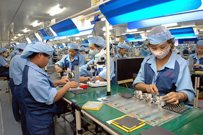 Tuyển gấp 6 Nữ làm điện tử (linh kiện) tại Đào Viên (Đài Loan)