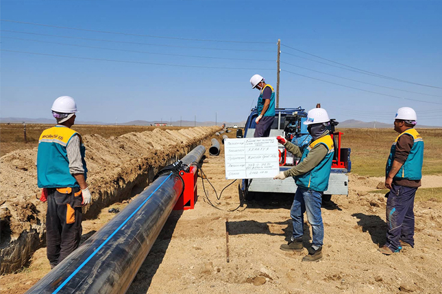 Đơn tuyển dụng 12 lao động thi công đường ống cấp thoát nước công trình