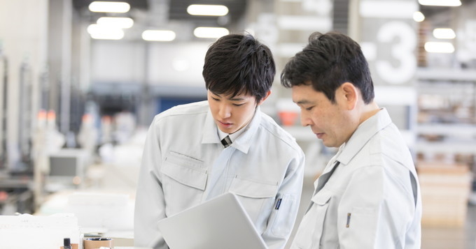 Đơn tuyển dụng 4 nam/nữ kỹ sư kinh tế làm việc tại Gunma - Osaka