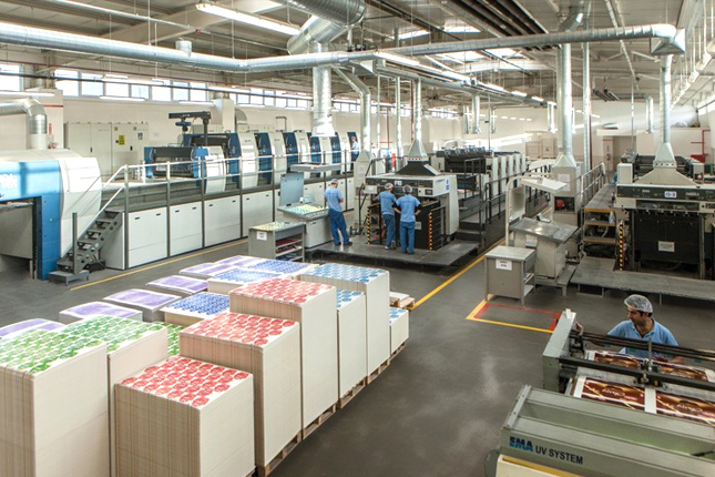 Tuyển 04 nam sản xuất in ấn - Đào Trung, Đài Loan