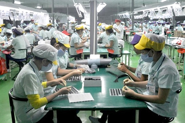 Tuyển 12 Nữ sản xuất, đóng gói linh kiện ngũ kim tại Tân Bắc (Đài Loan)