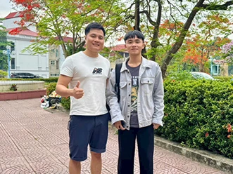 Hỗ trợ em Lay ở Nghệ An ra nhập học