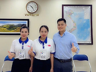Hỗ trợ em Mai và em Linh xuất sắc trúng tuyển đơn đóng gói bánh kẹo Saitama