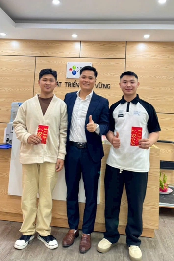 Chào đón 2 em Hòa và Nam ở Vĩnh Phúc đăng ký đơn hàng đóng gói công nghiệp Nhật Bản